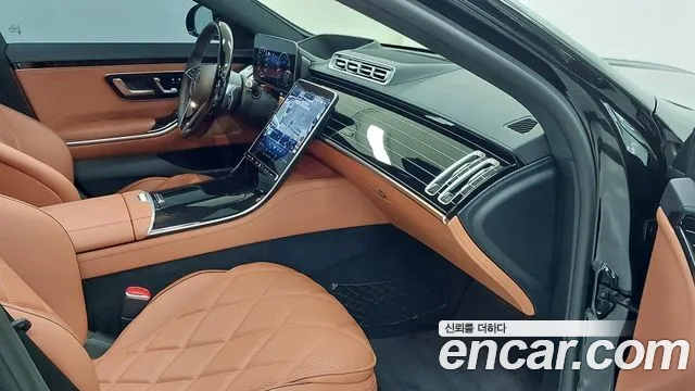 Mercedes-Benz S-Class — Фото автомобиля 9