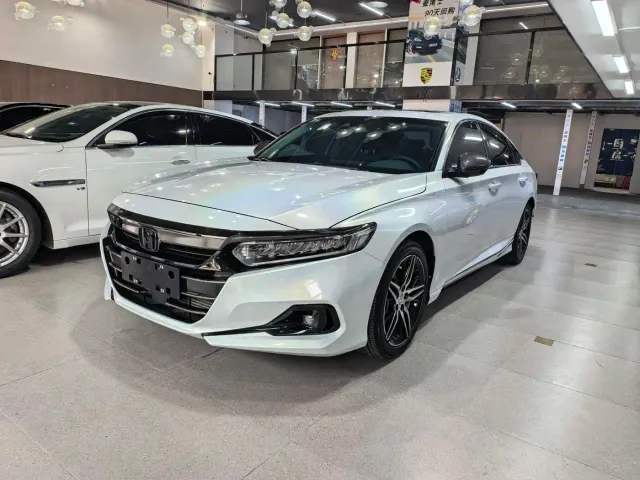 Фотография автомобиля — Honda Accord