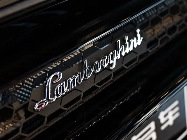 Lamborghini Huracan — Фото автомобиля 13