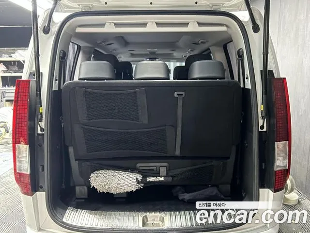 Hyundai Staria — Фото автомобиля 16