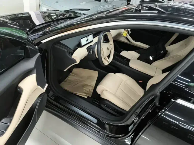 Nio ET5 Touring — Фото автомобиля 15