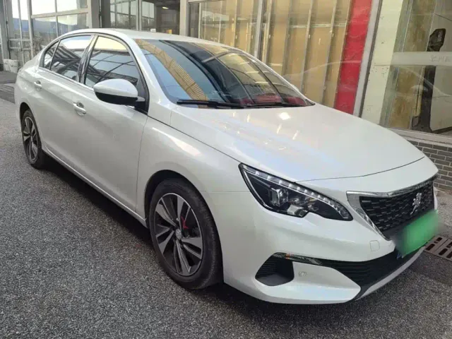Peugeot 408 — Фото автомобиля 3