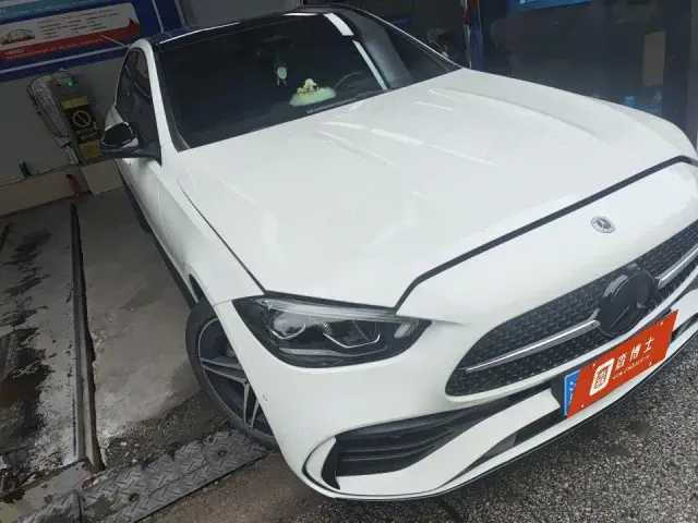 Mercedes-Benz C-Class — Фото автомобиля 2