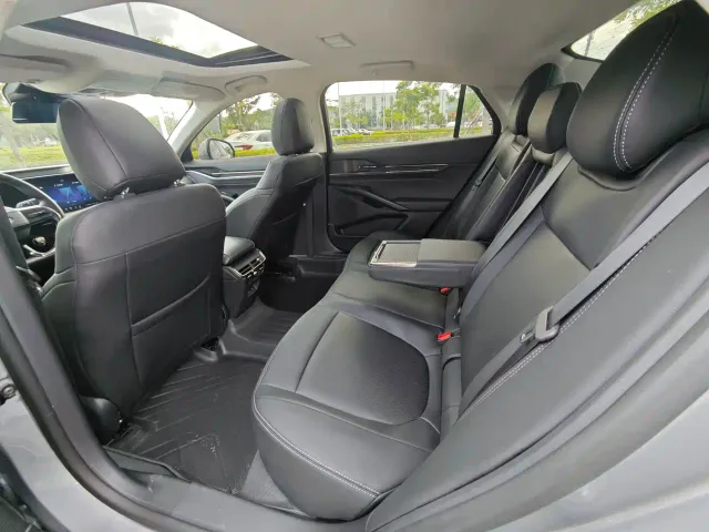 Ford Mondeo — Фото автомобиля 13