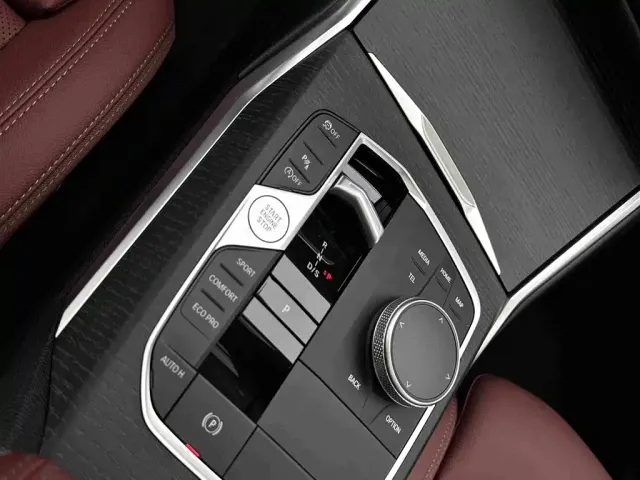BMW 3 Series — Фото автомобиля 13