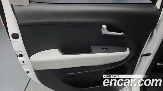 Kia RAY Новый Kia Ray Signature — Фото автомобиля 24