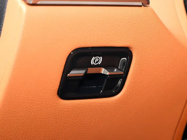 Mercedes-Benz Maybach S-Class — Фото автомобиля 9