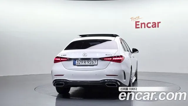 Mercedes-Benz C-Class — Фото автомобиля 3