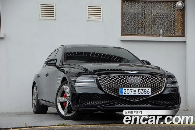 Genesis G80 Бензин 3.5 турбо AWD — Фото автомобиля 4