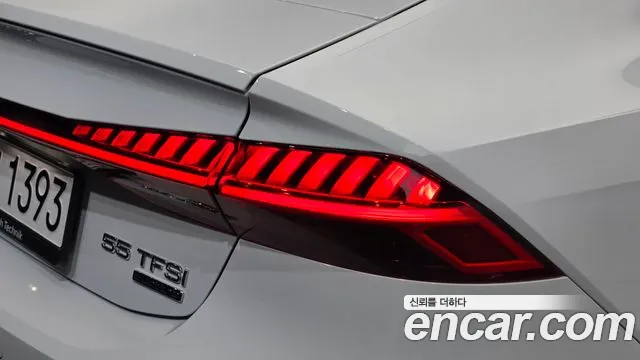 Audi A7 4K — Фото автомобиля 8