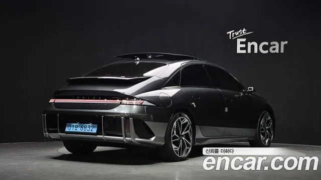 Hyundai Ioniq 6 — Фото автомобиля 2