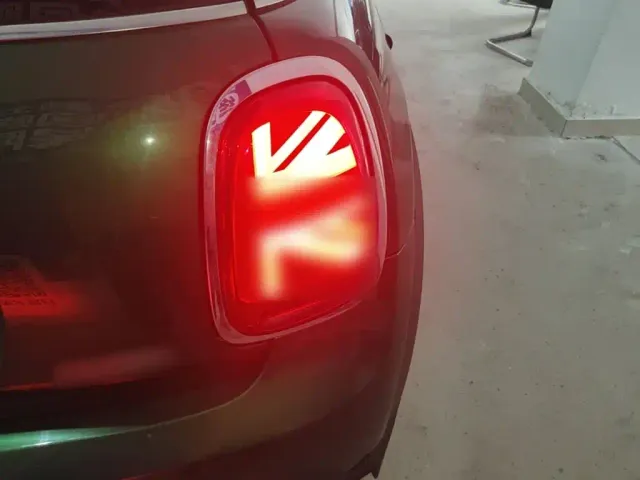 MINI Hatch — Фото автомобиля 7