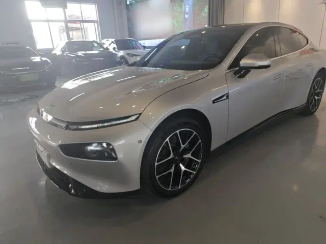Фотография автомобиля — Xpeng P7