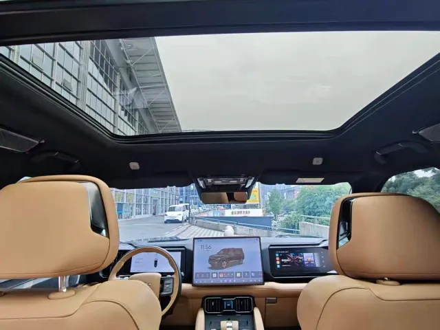 BYD FangChengBao Leopard 8 — Фото автомобиля 17
