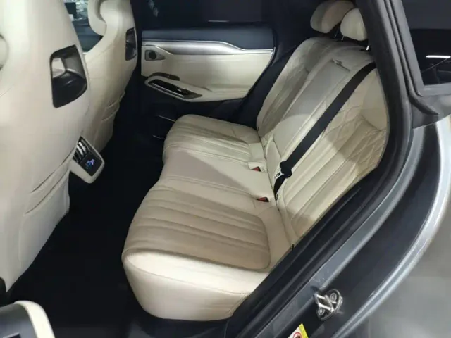 BYD Song L EV — Фото автомобиля 16
