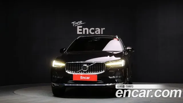 Вольво XC60 — Фото автомобиля 3