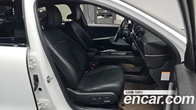 Hyundai Ioniq 6 — Фото автомобиля 16