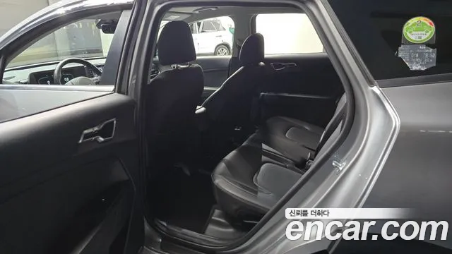 Kia Sportage Sportage 5-е поколение Дизель 2.0 2WD — Фото автомобиля 11
