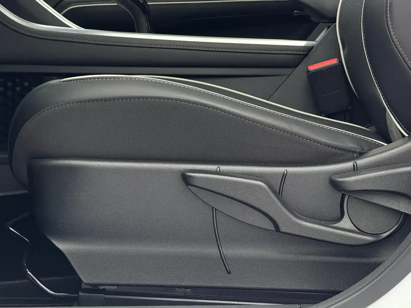 Haval Haval H6 2021 National Trend Edition 1.5T Automatic Urban Edition — Фото автомобиля 21
