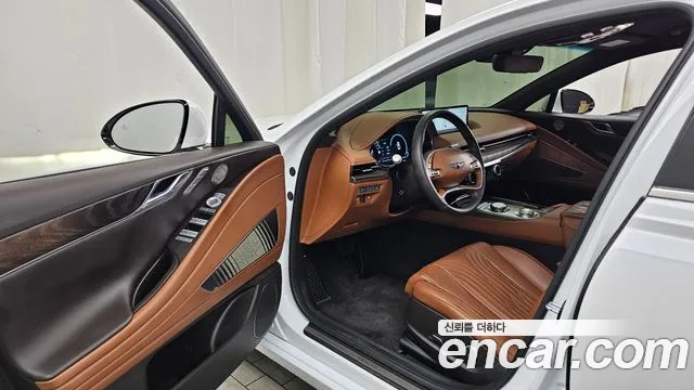 Genesis G80 Бензин 2.5 турбо 2WD — Фото автомобиля 10
