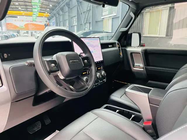 iCAR V23 — Фото автомобиля 16