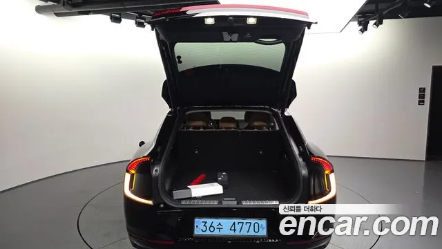 Kia EV6 — Фото автомобиля 26