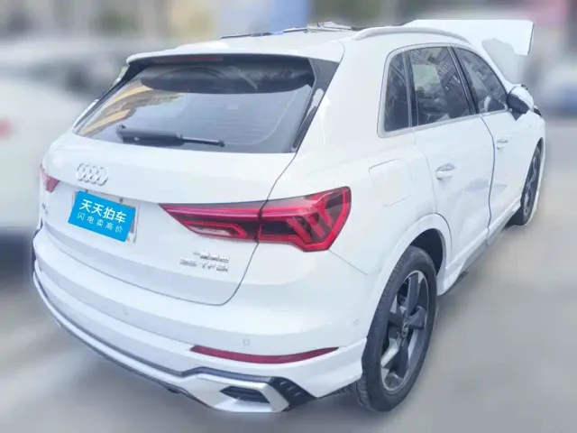 Audi Q3 — Фото автомобиля 2