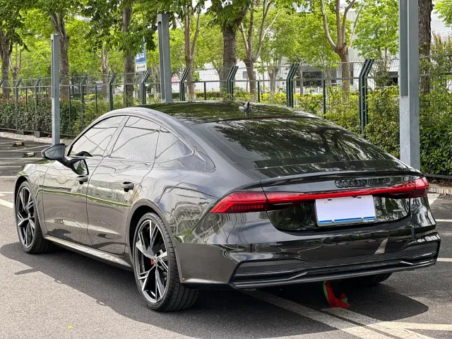 Audi A7 — Фото автомобиля 4