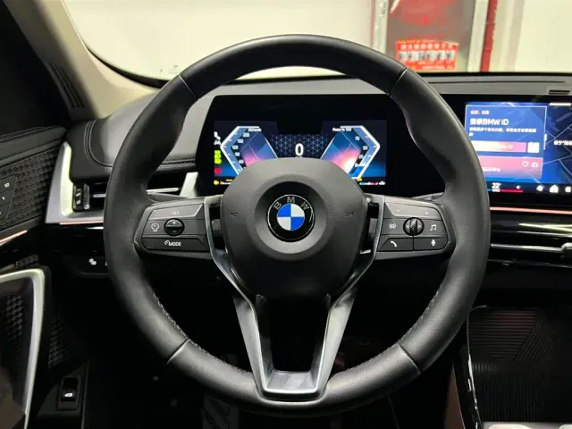 BMW X1 — Фото автомобиля 16