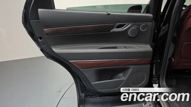 Genesis GV80 — Фото автомобиля 14