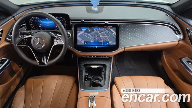 Mercedes-Benz E-Class — Фото автомобиля 7