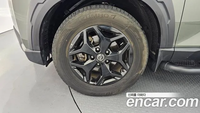 KG_Mobility_Ssangyong Rexton Новый Rexton Sport Khan Дизель 2.2 4WD — Фото автомобиля 3