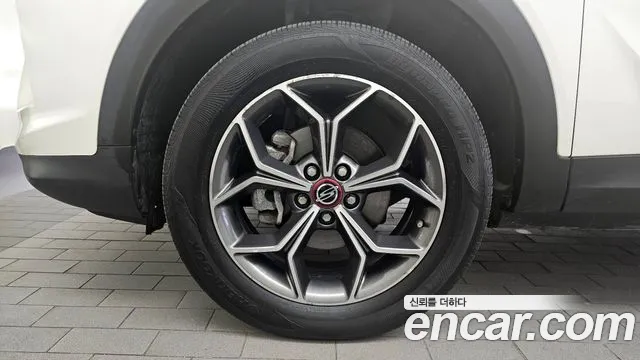 KG_Mobility_Ssangyong KORANDO — Фото автомобиля 5