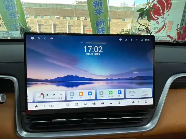 Dongfeng eπ 008 — Фото автомобиля 5