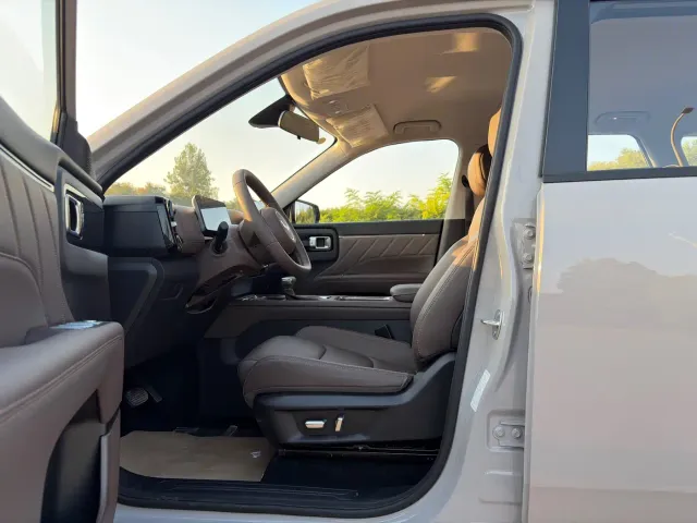 Wuling Starlight 560 — Фото автомобиля 7