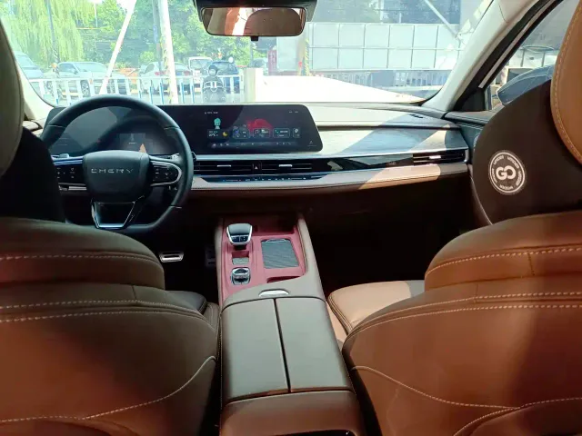 Chery Arrizo 8 — Фото автомобиля 7