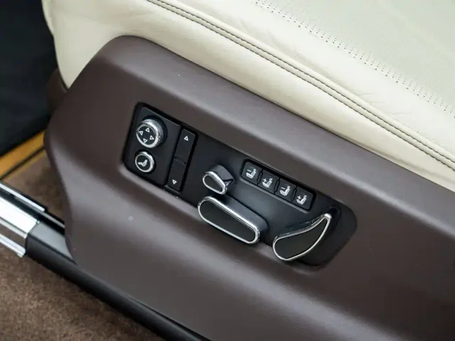 Bentley Bentayga Hybrid — Фото автомобиля 11