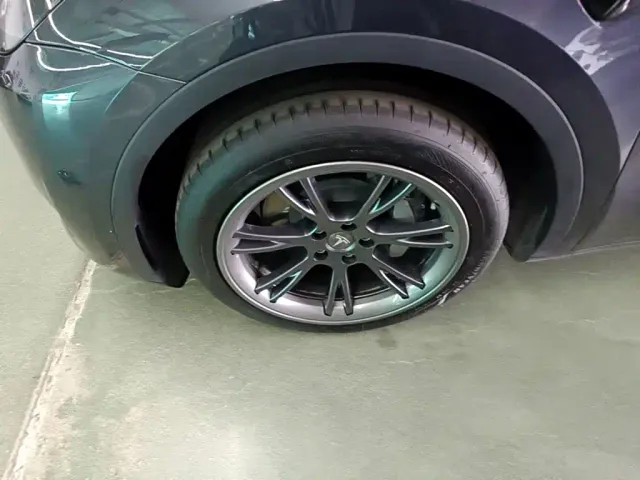 Tesla Model Y — Фото автомобиля 22