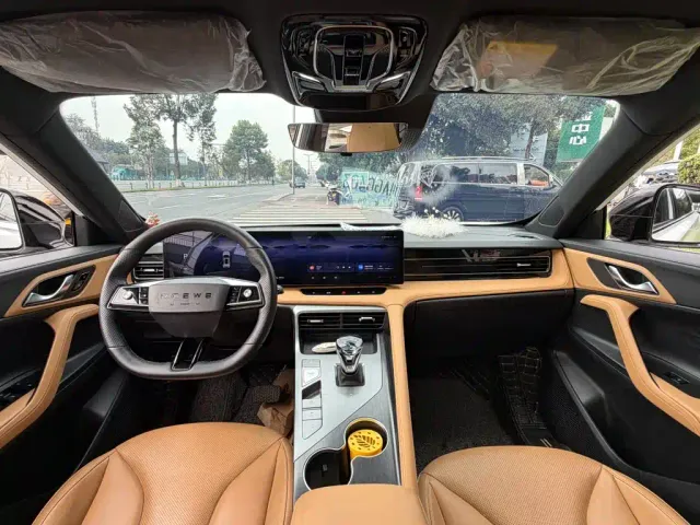 Roewe RX5 — Фото автомобиля 13