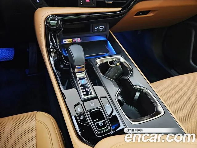 Lexus NX — Фото автомобиля 9