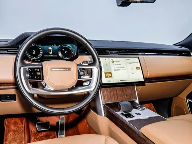 Land Rover Range Rover — Фото автомобиля 22