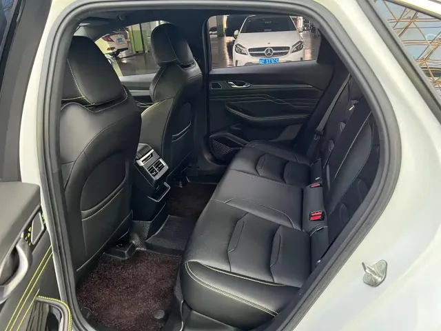 Geely Xingrui — Фото автомобиля 6