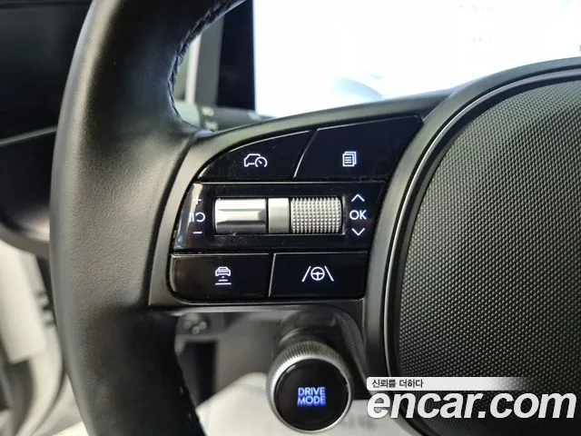 Hyundai Ioniq 6 — Фото автомобиля 13