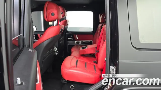 Mercedes-Benz G-Class — Фото автомобиля 11