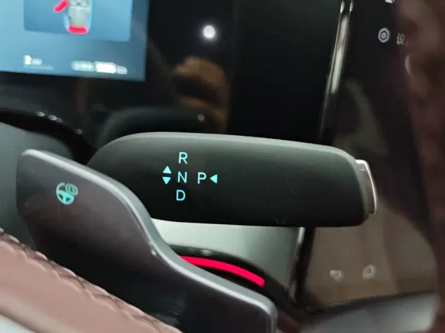 BYD Seal 07 DM-i — Фото автомобиля 9