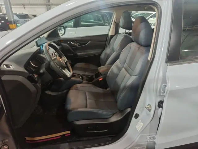 Nissan Qashqai — Фото автомобиля 14