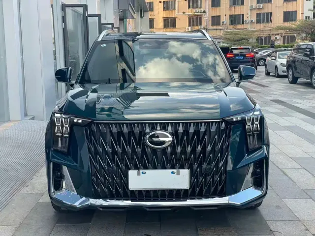 GAC Trumpchi GS8 — Фото автомобиля 4