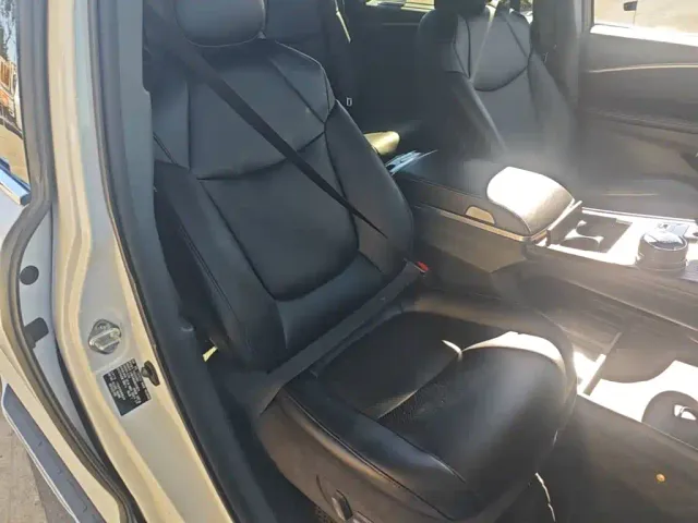 Toyota Granvia — Фото автомобиля 24