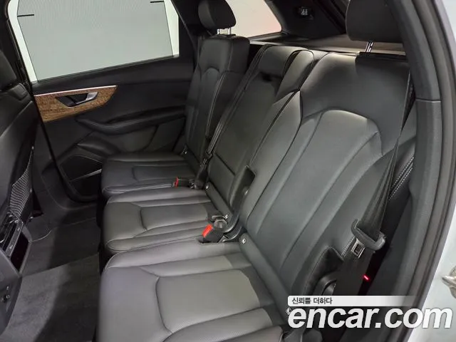 Audi Q7 4M — Фото автомобиля 11