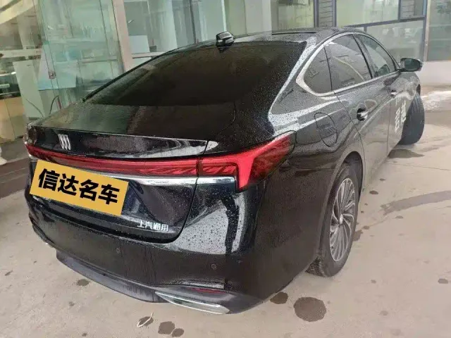 Buick LaCrosse — Фото автомобиля 8